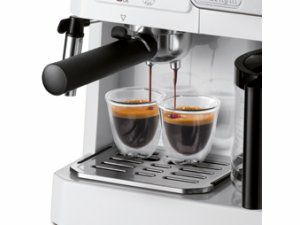 デロンギ　コンビコーヒーメーカー　BCO410J Amazon.com: DeLonghi Combi coffee maker black BCO410J-B