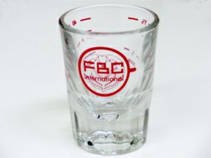 【販売終了】【FBCインターナショナル】ピンク色ロゴ入り 2oz ショットグラス 1個