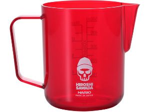 【販売終了】【ハリオ】澤田洋史 x HARIO 目盛り付きラテアートピッチャー 20oz. 赤