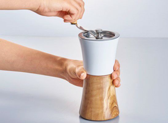 【販売終了】【hario/ハリオ】セラミックコーヒーミル・ウッド MCW-2-OV