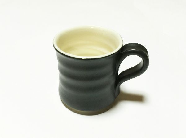 【紫香陶房】信楽焼 コーヒーカップ＆ソーサー 黒 140ml