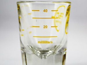 【販売終了】【FBCインターナショナル】黄色ロゴ入り 2oz ショットグラス 1個