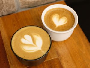 【販売終了】5oz. マルチカップ ホワイト Taka Ishitaniロゴ