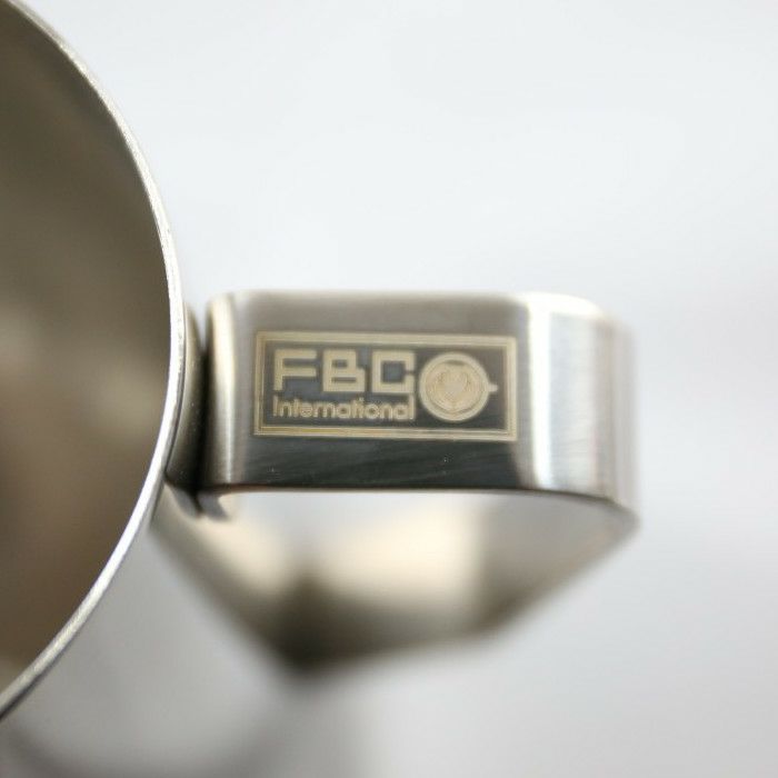 FBC ハンドルトップ ロゴ ラテアートピッチャー 12oz.
