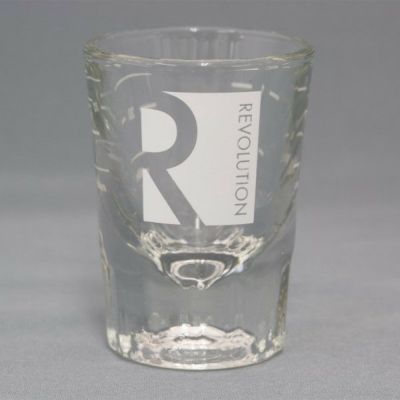 Revolution ロゴ　2oz ショットグラス RV-02169