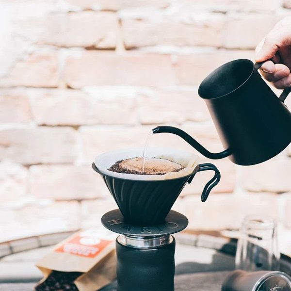 【販売終了】【HARIO】 ミニドリップケトル・粕谷モデル　マットブラック　実用容量300ml KDK-300-MB