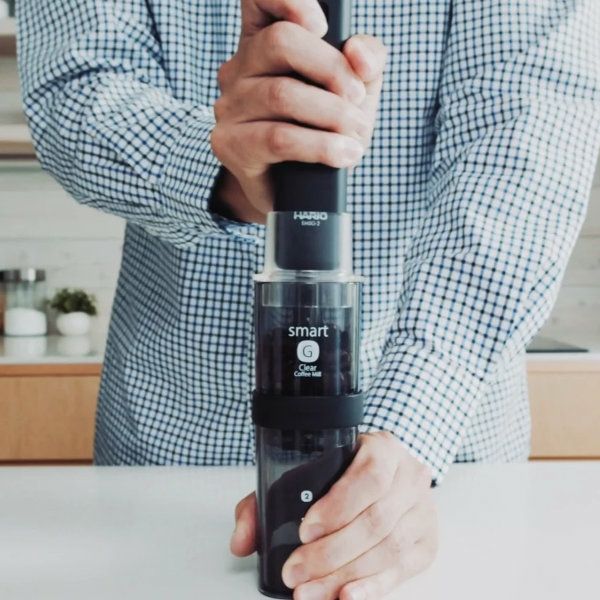 【HARIO】 スマートG電動ハンディーコーヒーグラインダー　ブラック EMSG-2B