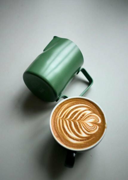 【WPM】ミルクピッチャー ラウンドワイドスパウト  450cc マットグリーン