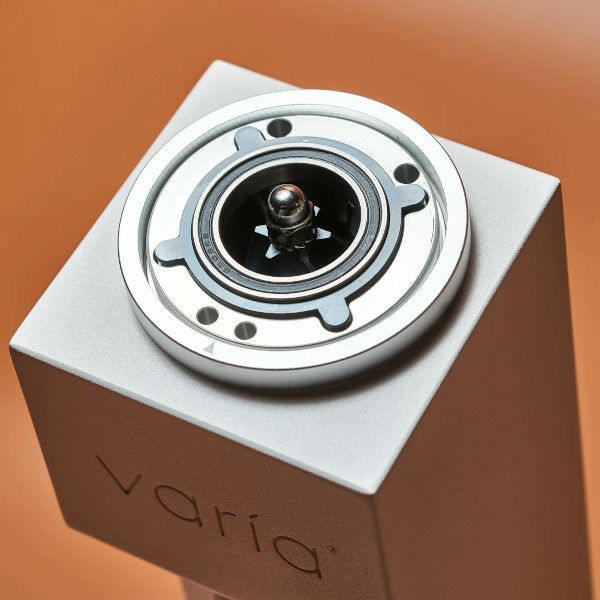 【Varia】Burr Black Titanium （第二世代 ・VS3専用替刃・ブラック）